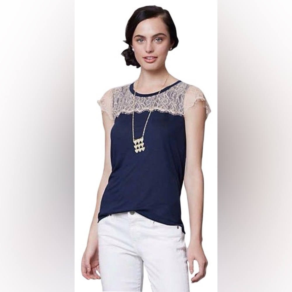 Anthropologie eyelash lace top in navy and beige